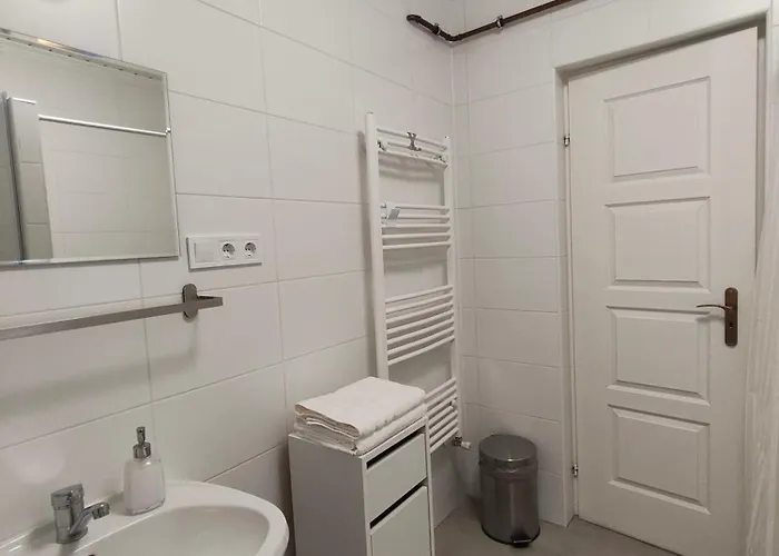 Feszek Vendeghaz 公寓