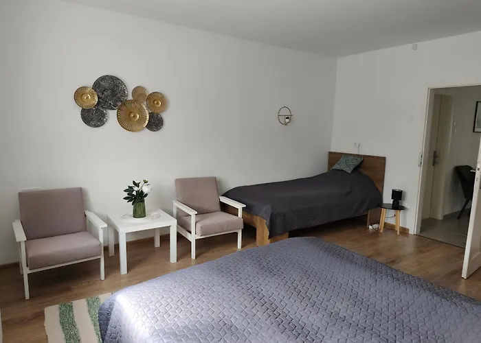 公寓 Feszek Vendeghaz *